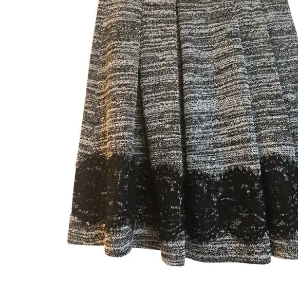 Karl Lagerfeld Tweed Lace Hem Marled Black Skirt Size 4 Feminine Coquette Girl - Picture 4 of 14